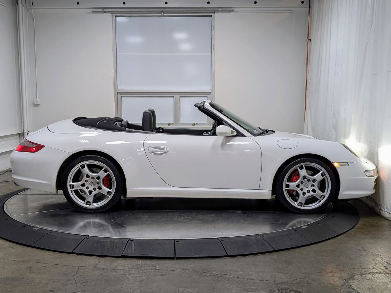 Used 2008 Porsche 911 Carrera S RWD image 9