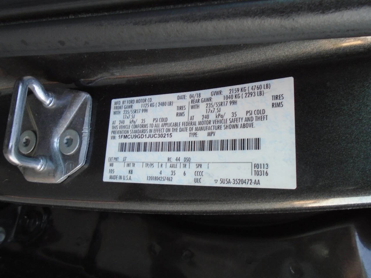 Used 2018 Ford Escape SE image 9