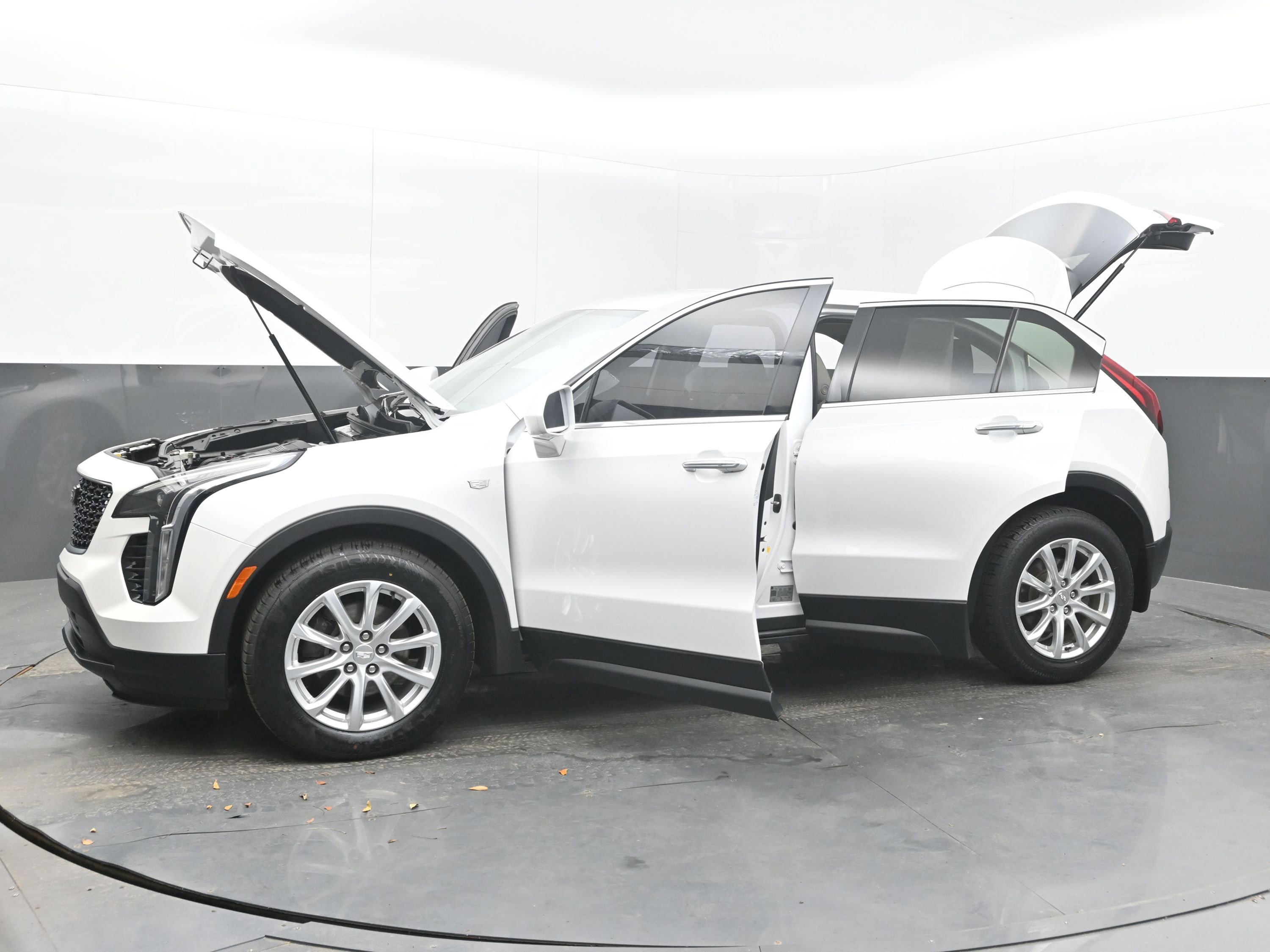 Used 2019 Cadillac XT4 Luxury FWD image 40