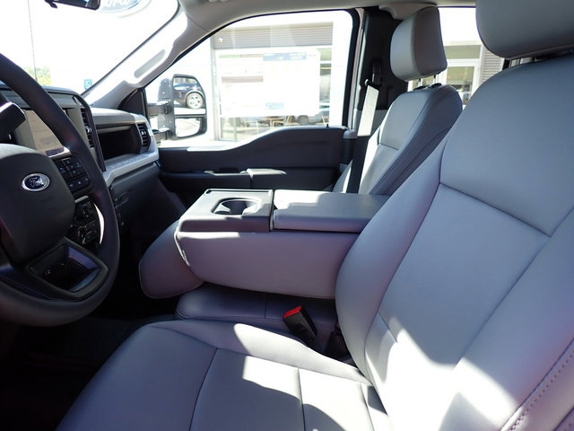 New 2026 Ford F250 XL image 13