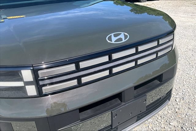 Used 2025 Hyundai Santa Fe SEL AWD/4WD image 27
