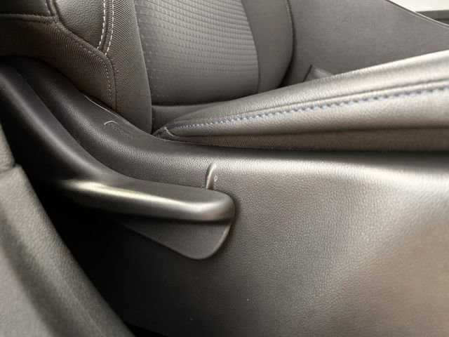 Used 2025 Chevrolet Trax LT image 28