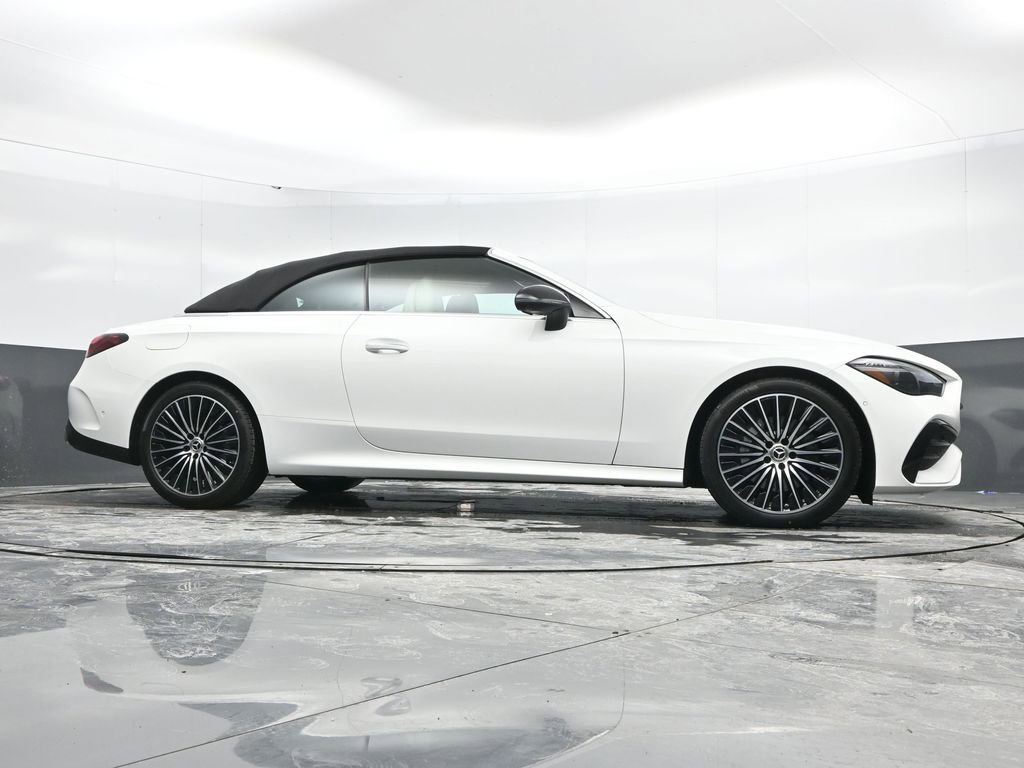 New 2026 Mercedes-Benz CLE 300 4MATIC Cabriolet image 38
