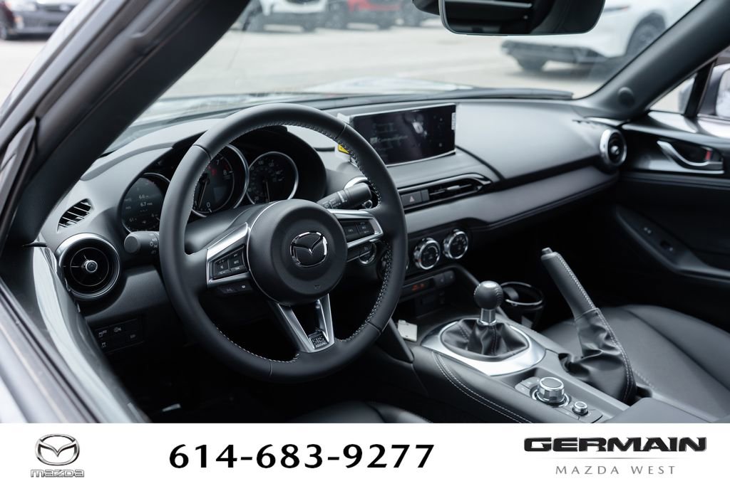 New 2026 MAZDA MX-5 Miata RF Grand Touring RWD image 19