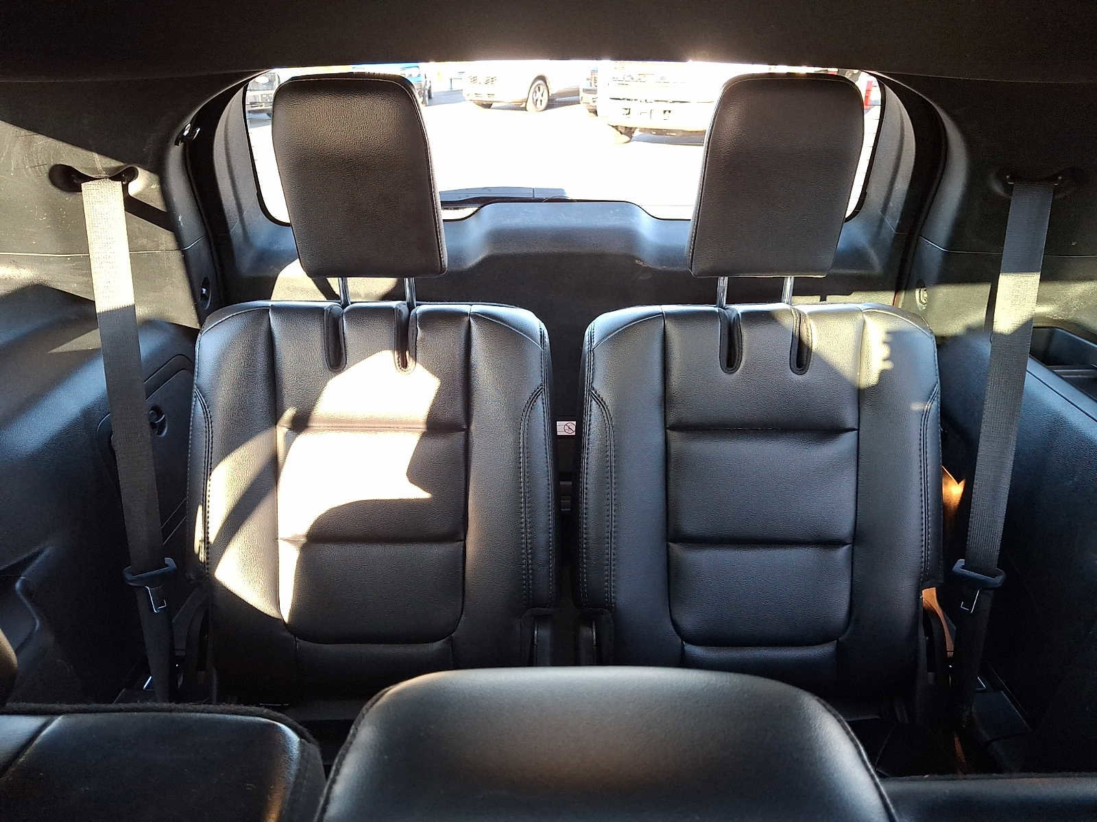 Certified 2019 Ford Explorer XLT w/ Equipment Group 202A AWD/4WD image 11