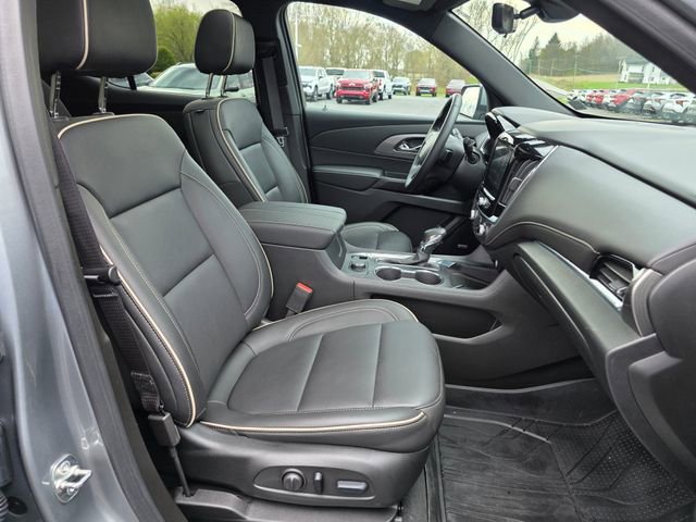 Used 2023 Chevrolet Traverse Premier w/ LPO, Floor Liner Package image 27