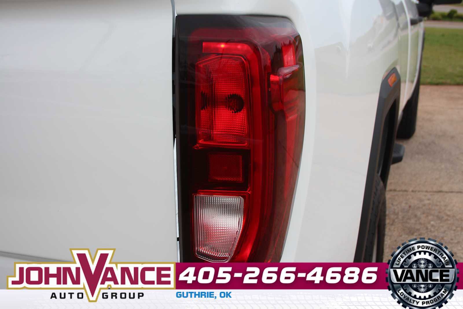 Used 2023 GMC Sierra 3500 Pro w/ Convenience Package AWD/4WD image 12