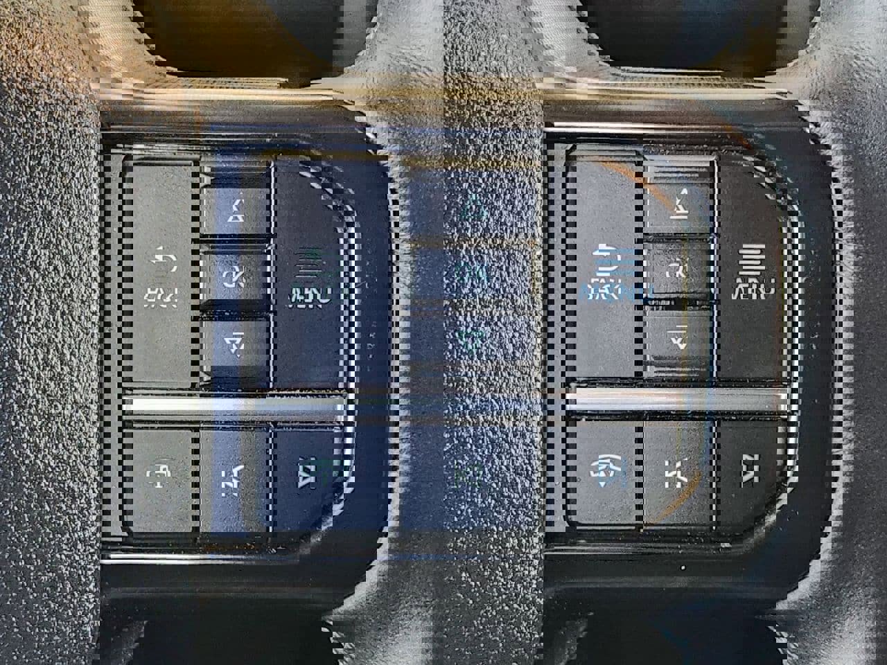 Used 2025 Ford F350 Platinum image 28