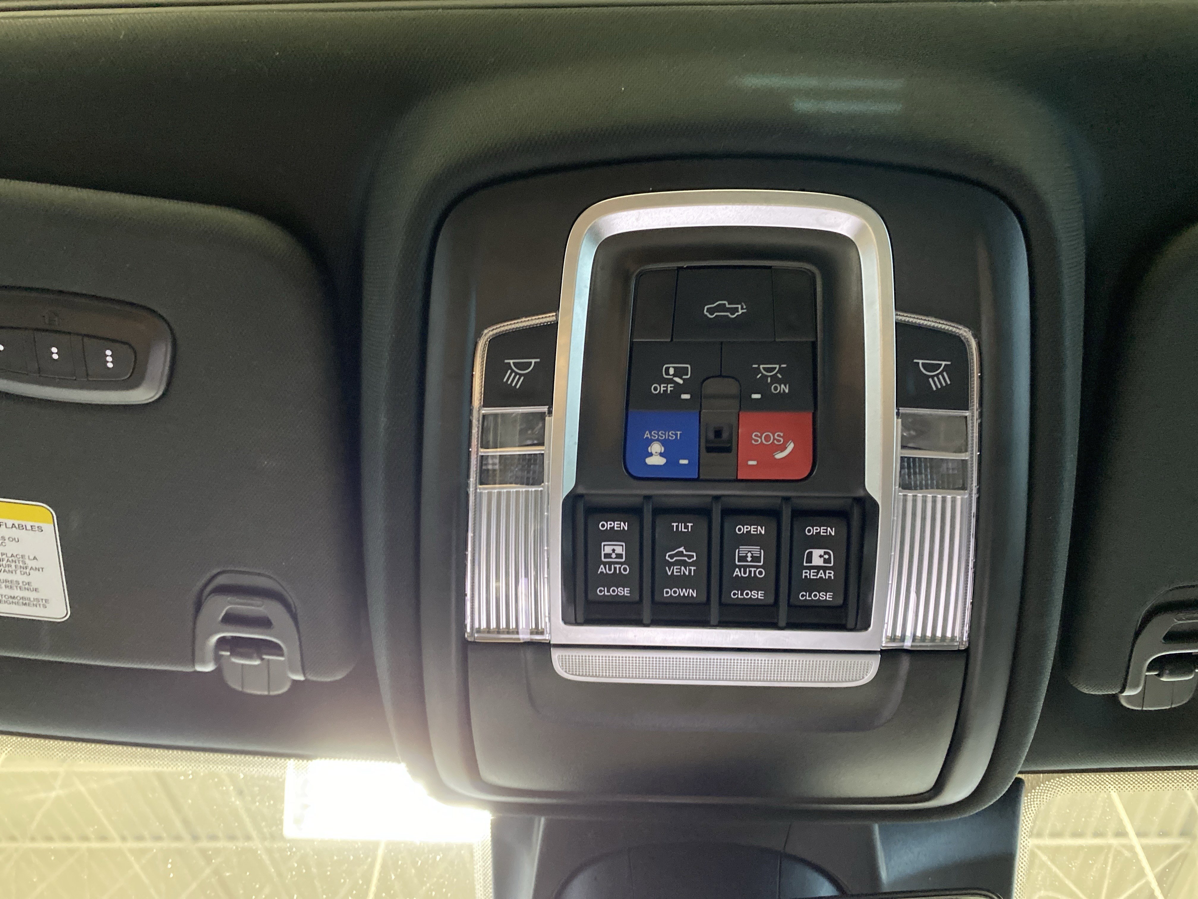 Certified 2023 RAM 1500 Limited w/ Body Color Bumper Group image 25