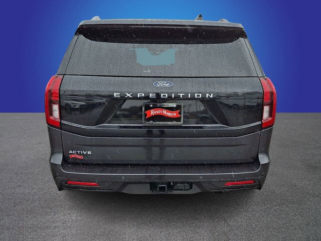 Used 2025 Ford Expedition Active image 6