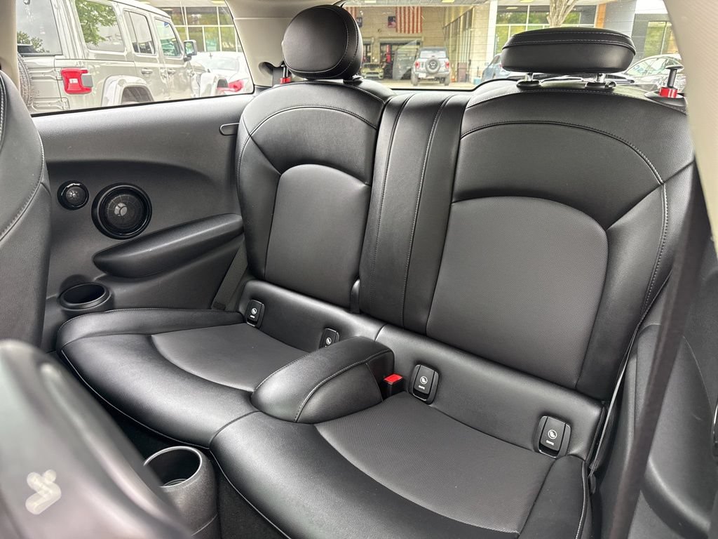 Used 2016 MINI Cooper S FWD image 23