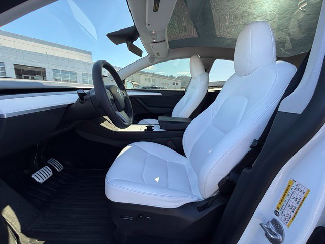 Used 2023 Tesla Model Y Performance AWD/4WD image 12