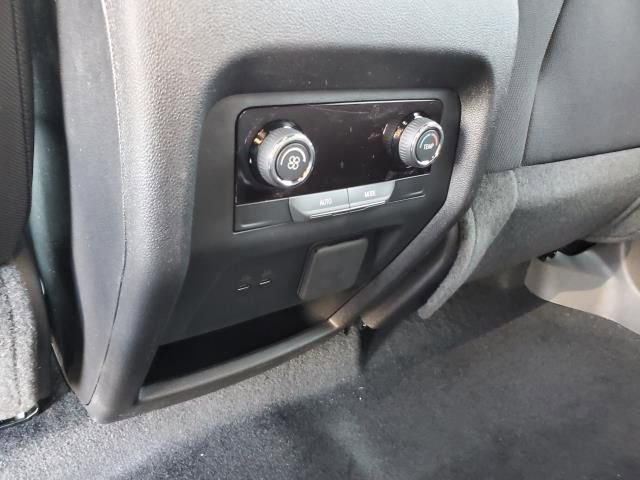 New 2026 Chevrolet Traverse LT w/ Driver Confidence Package image 12