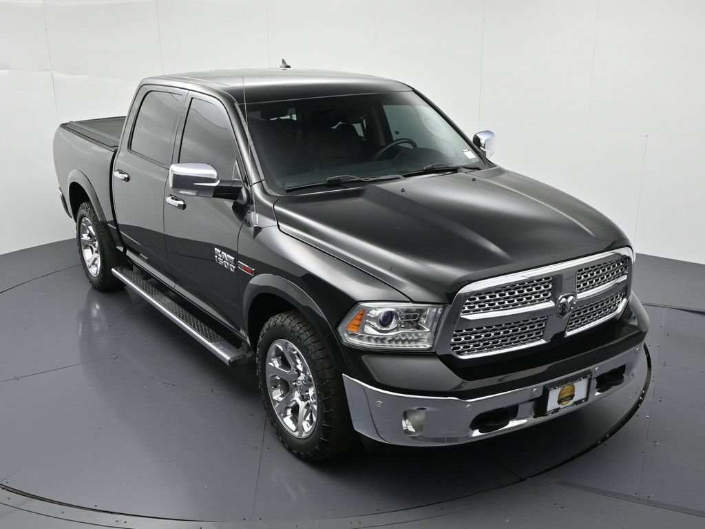 Used 2015 RAM 1500 Laramie w/ Convenience Group AWD/4WD image 16