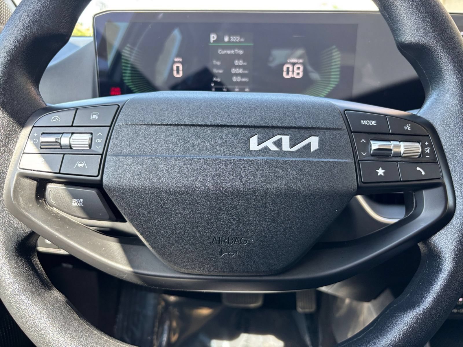 Used 2025 Kia K4 FWD image 27