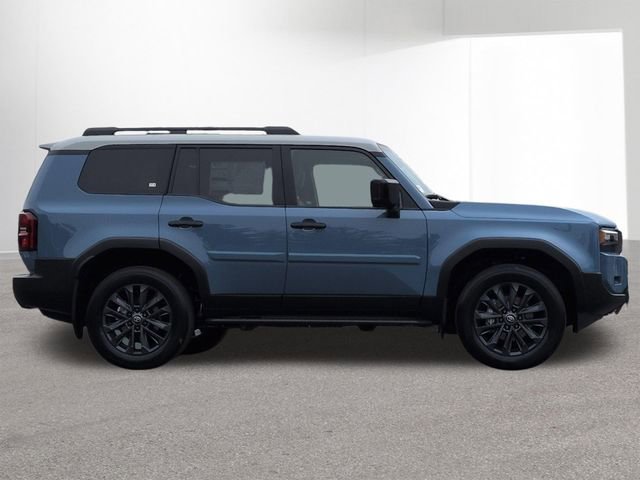 New 2026 Toyota Land Cruiser image 4