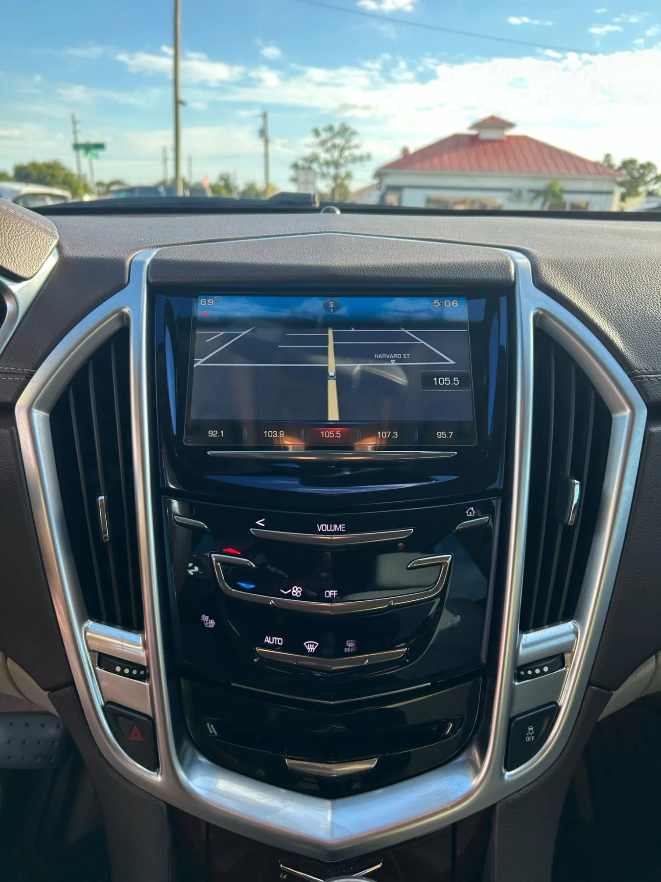 Used 2016 Cadillac SRX Luxury w/ Driver Awareness Package image 30