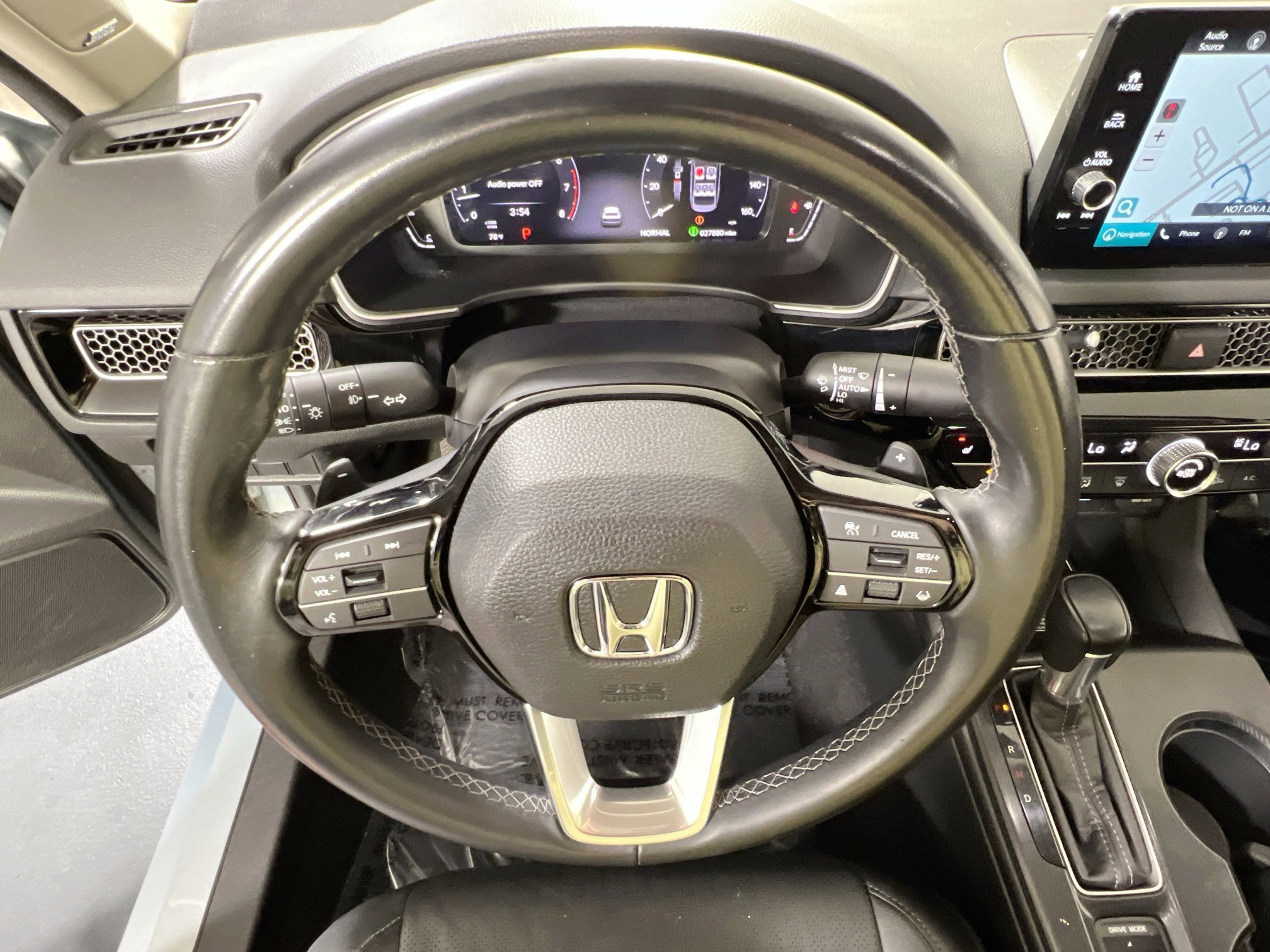 Used 2022 Honda Civic Touring image 11
