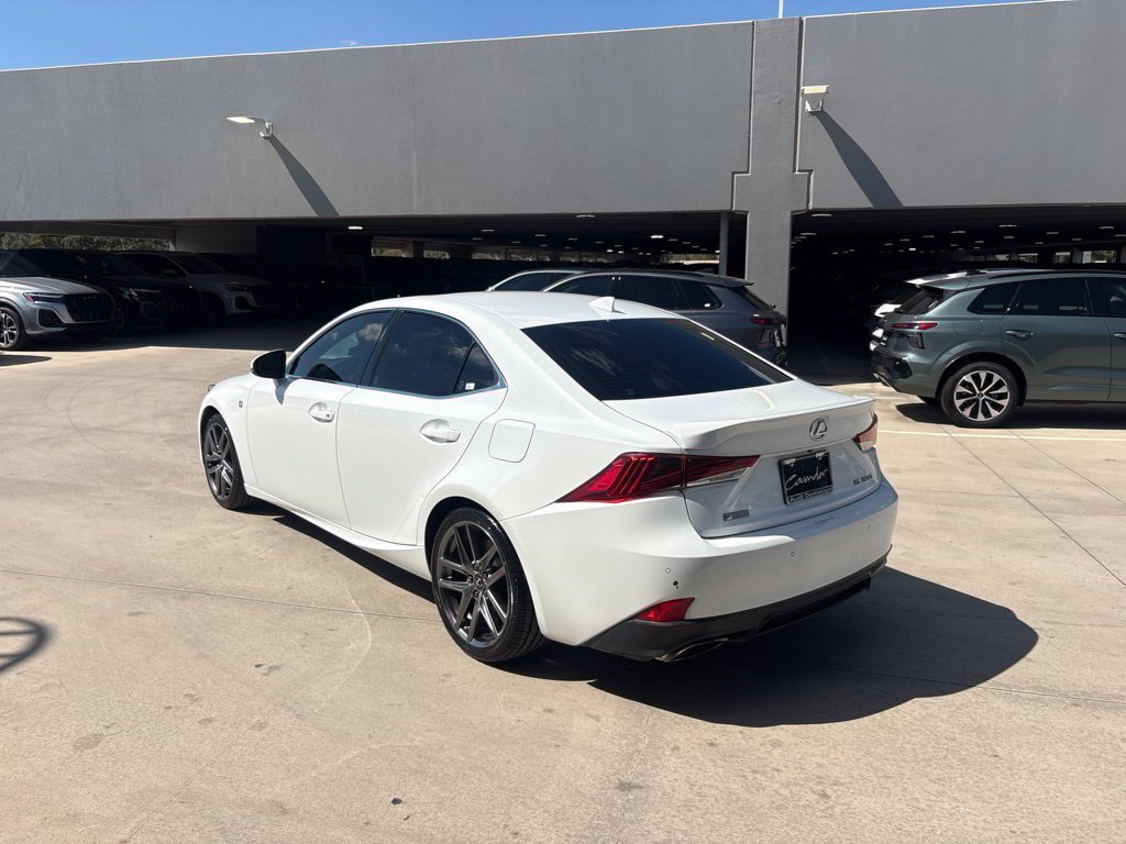 Used 2020 Lexus IS 300 F Sport w/ F Sport Package RWD image 13