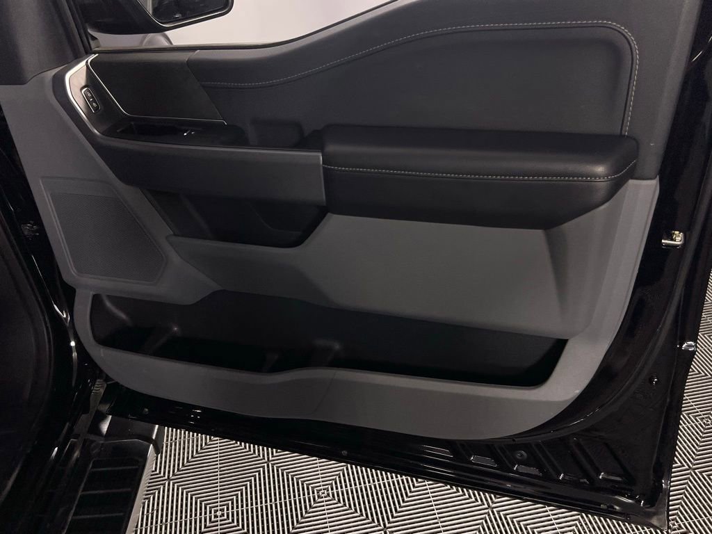 Used 2025 Ford F150 XLT w/ Equipment Group 301A Standard image 30