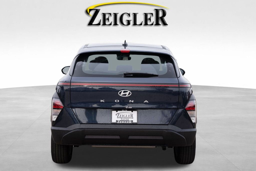 New 2026 Hyundai Kona SE image 6