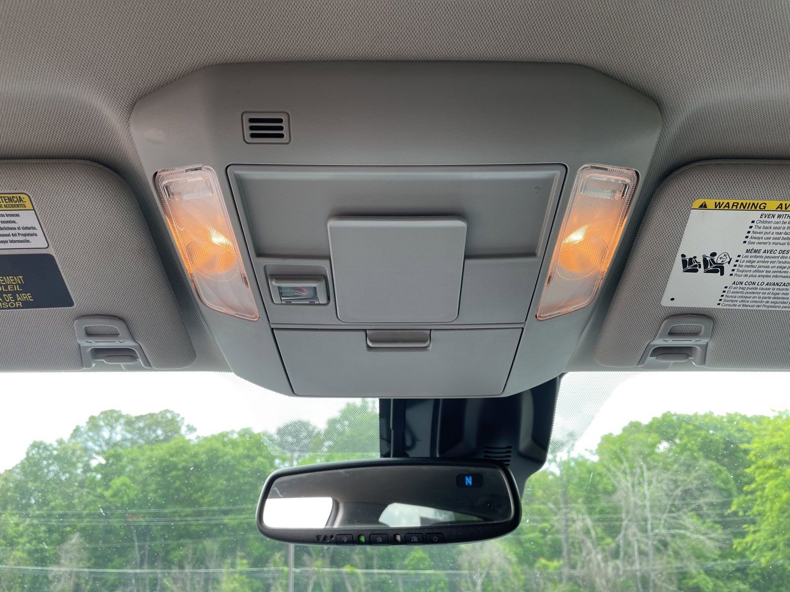 Used 2021 Toyota Tundra SR5 w/ SR5 Upgrade Package AWD/4WD image 19