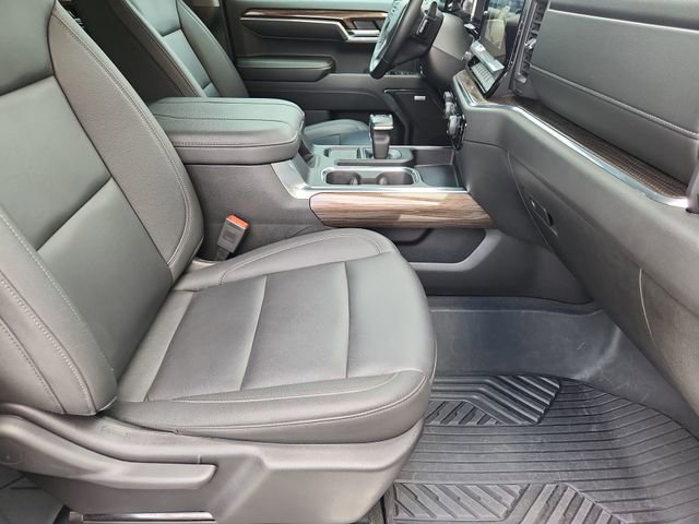 Used 2024 Chevrolet Silverado 1500 RST AWD/4WD image 28