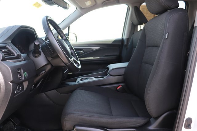 Used 2024 Honda Ridgeline Sport image 12
