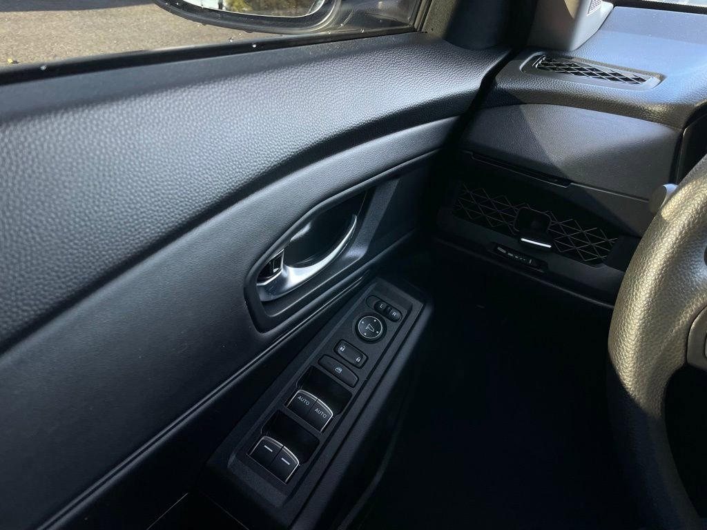 Certified 2025 Honda Accord SE image 22