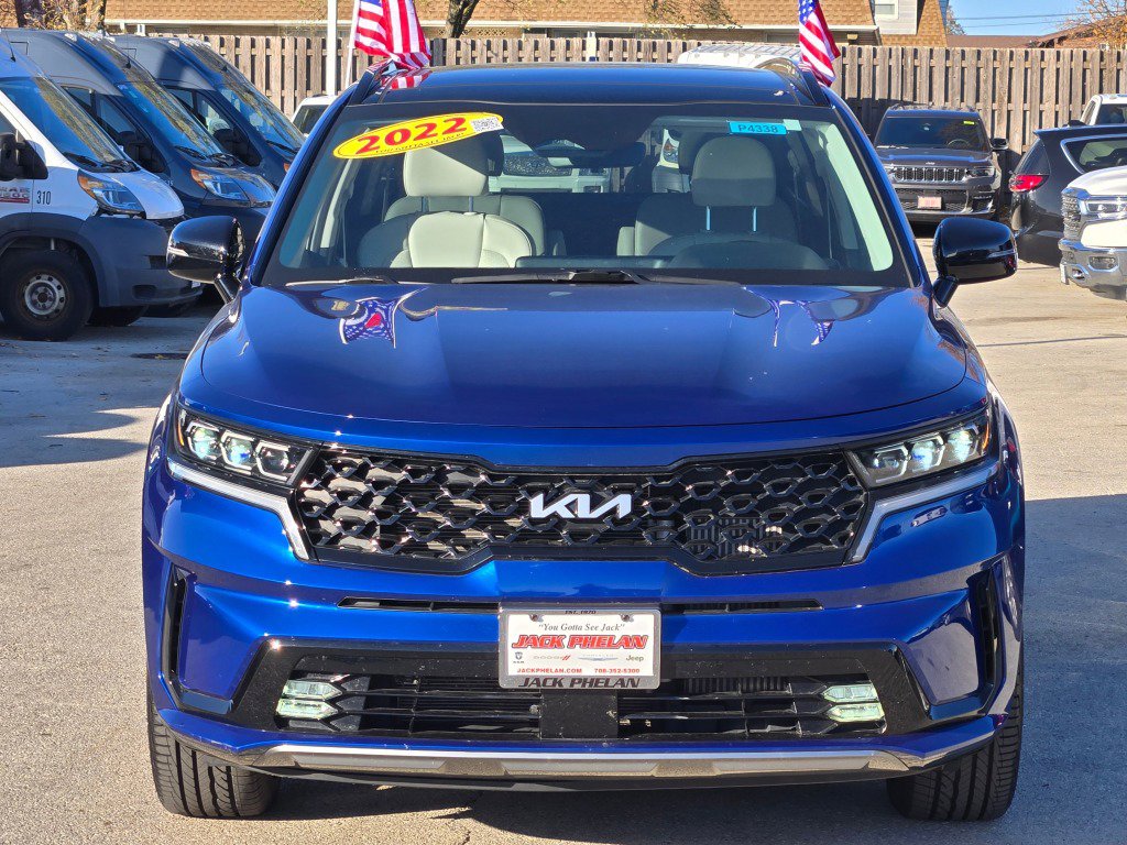 Used 2022 Kia Sorento SX image 3