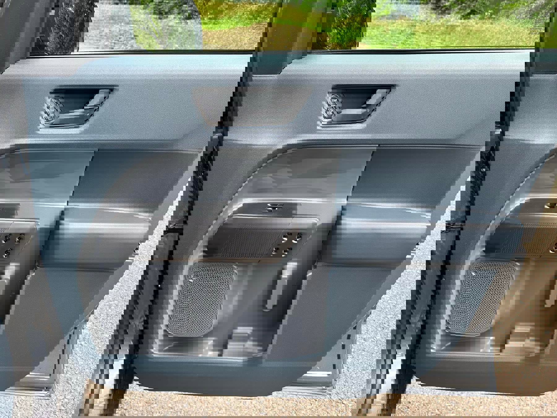 New 2025 Ford Maverick XLT w/ XLT Luxury Package image 39