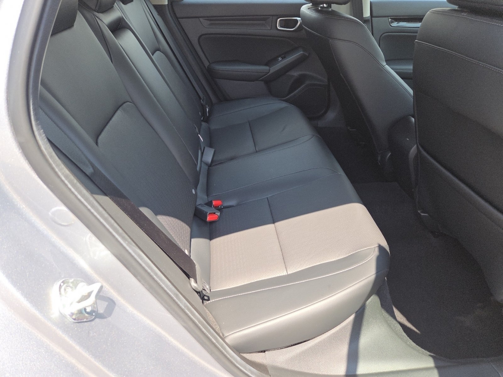 Used 2024 Honda Civic EX-L image 21