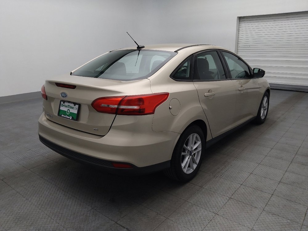 Used 2017 Ford Focus SE FWD image 9