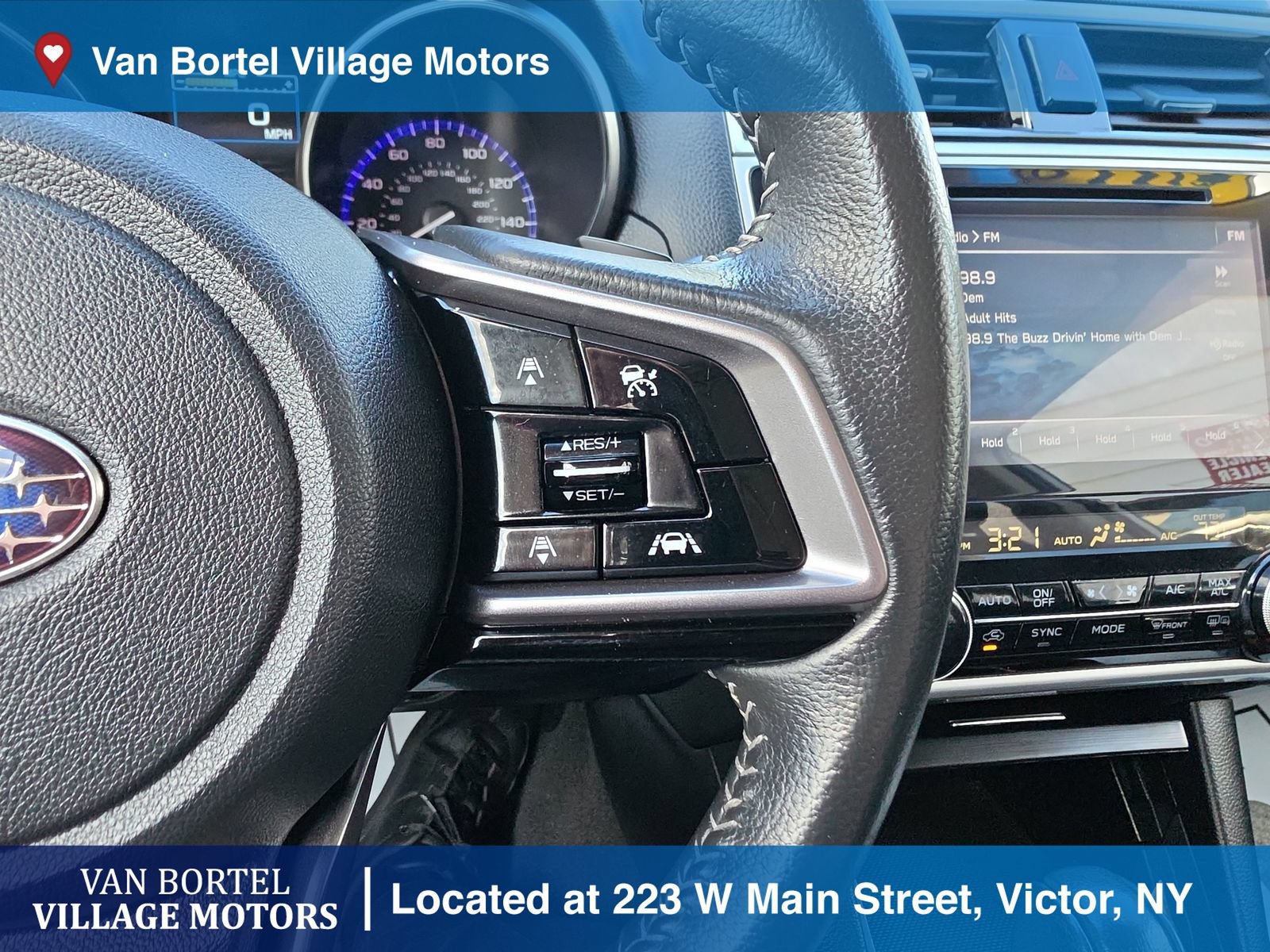Used 2018 Subaru Legacy 3.6R Limited AWD/4WD image 18