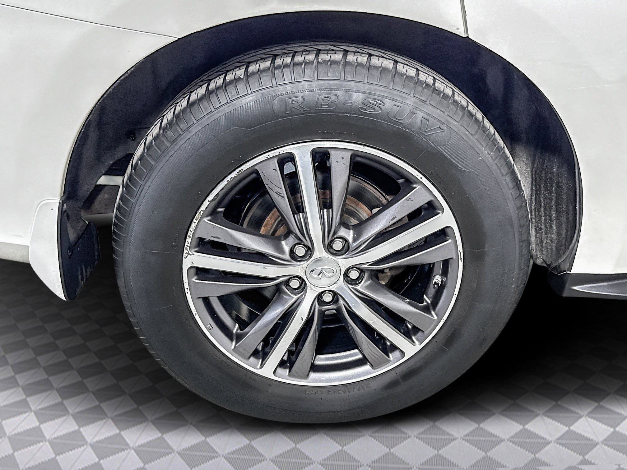 Used 2018 INFINITI QX60 AWD w/ Premium Plus Package image 35