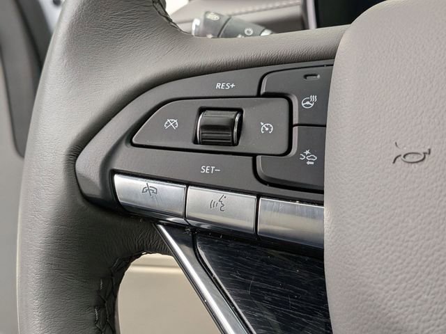 Certified 2023 Cadillac XT6 Premium Luxury w/ LPO, Floor Liner Package AWD/4WD image 11