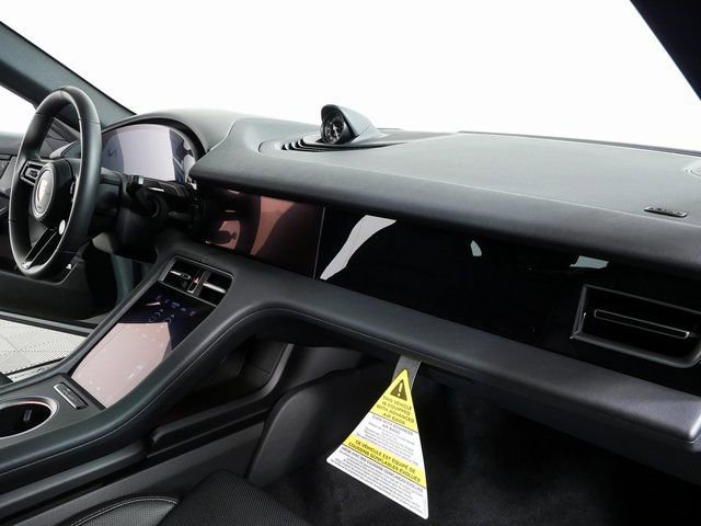 New 2026 Porsche Taycan image 27