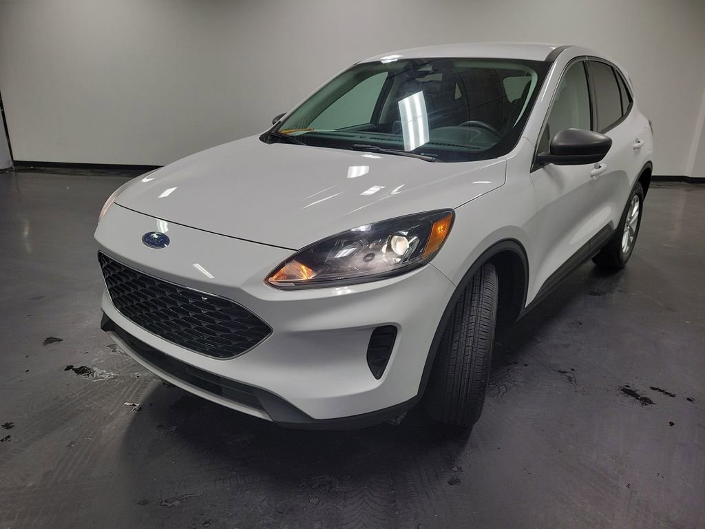Used 2022 Ford Escape SE FWD image 4