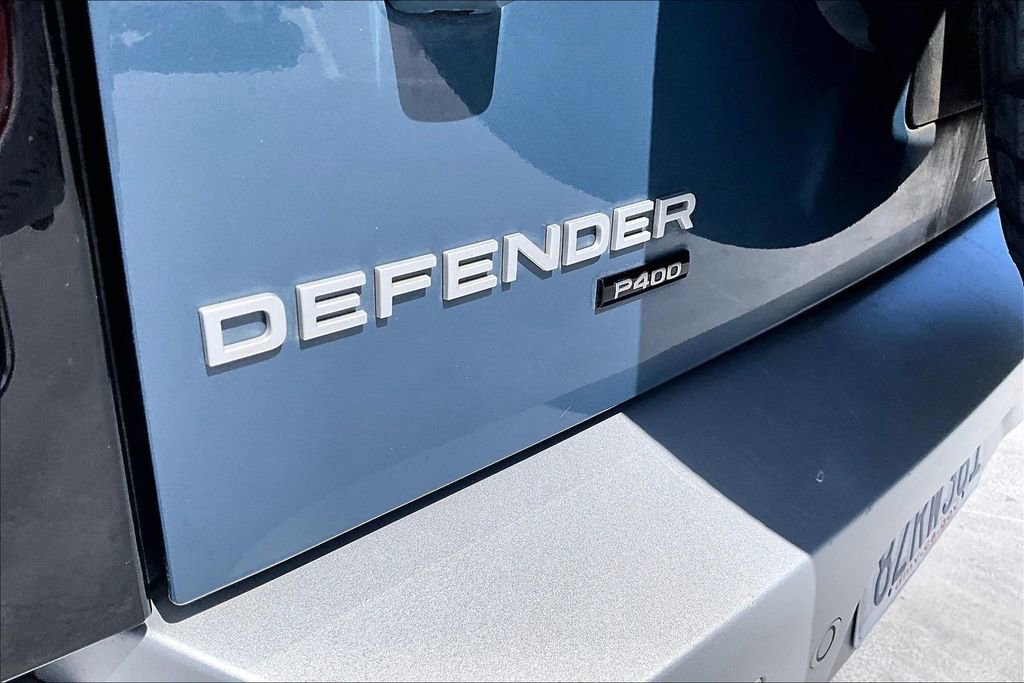 Used 2022 Land Rover Defender 110 SE AWD/4WD image 22