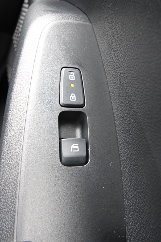 New 2026 Kia Seltos LX image 21