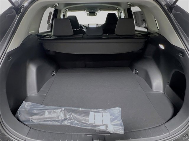 New 2025 Toyota RAV4 XLE image 31
