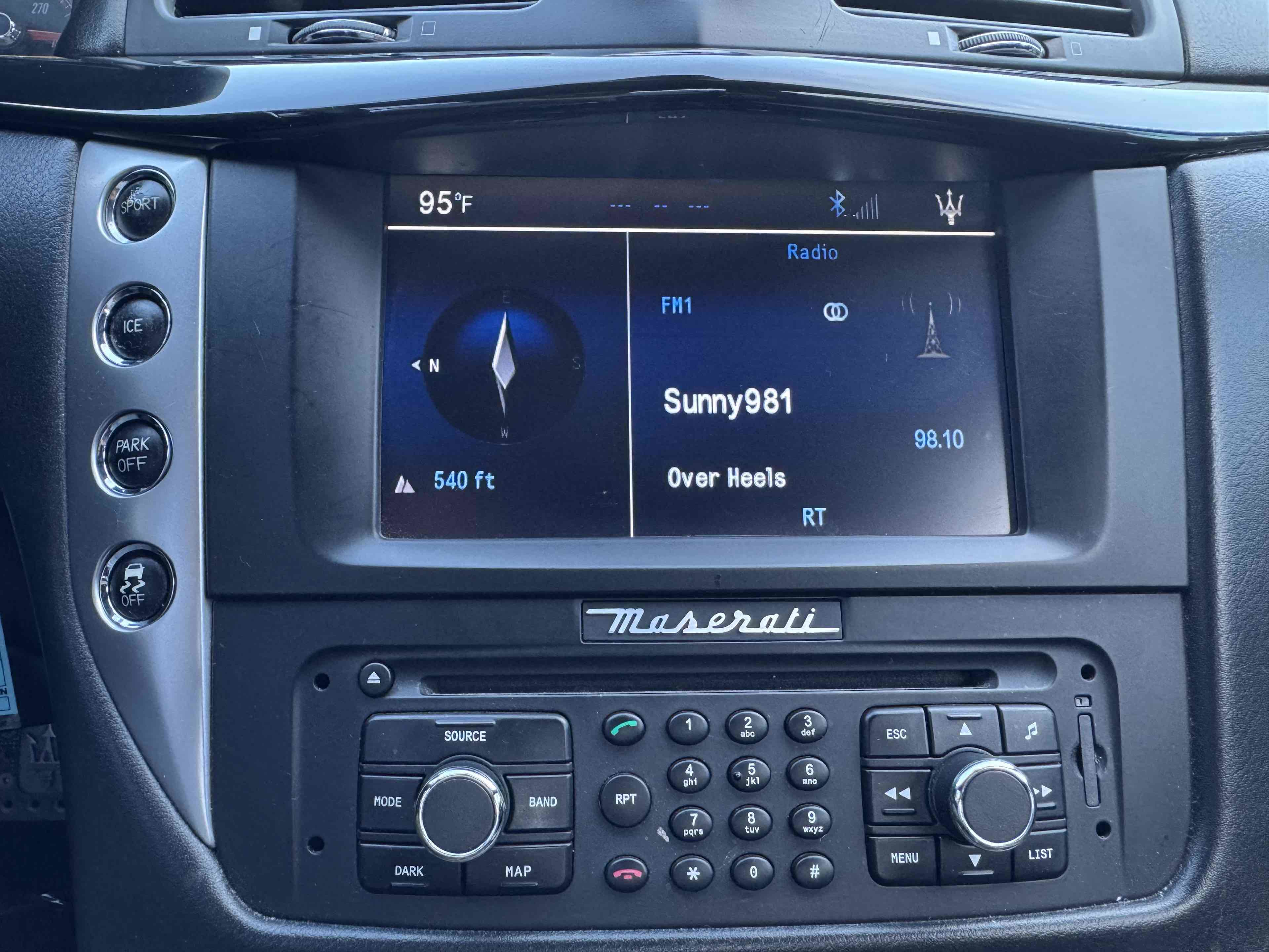 Used 2012 Maserati GranTurismo S image 21