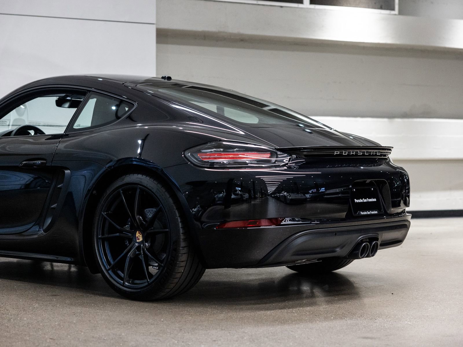 Certified 2025 Porsche 718 Cayman RWD image 22