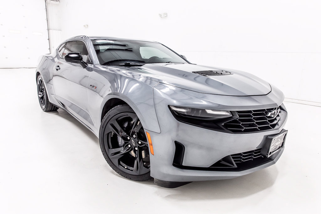 Used 2021 Chevrolet Camaro LT RWD image 11