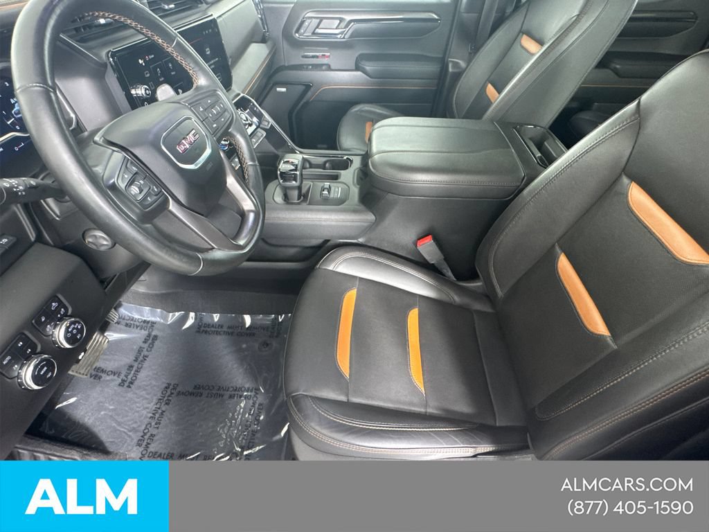 Used 2023 GMC Sierra 1500 AT4 w/ Technology Package AWD/4WD image 11
