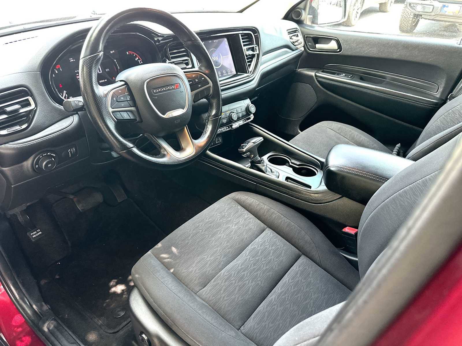 Used 2022 Dodge Durango SXT image 18