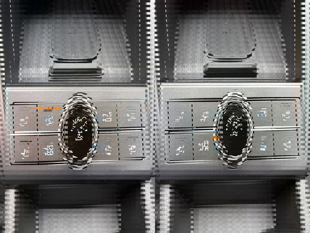 New 2026 Hyundai Kona Limited image 4