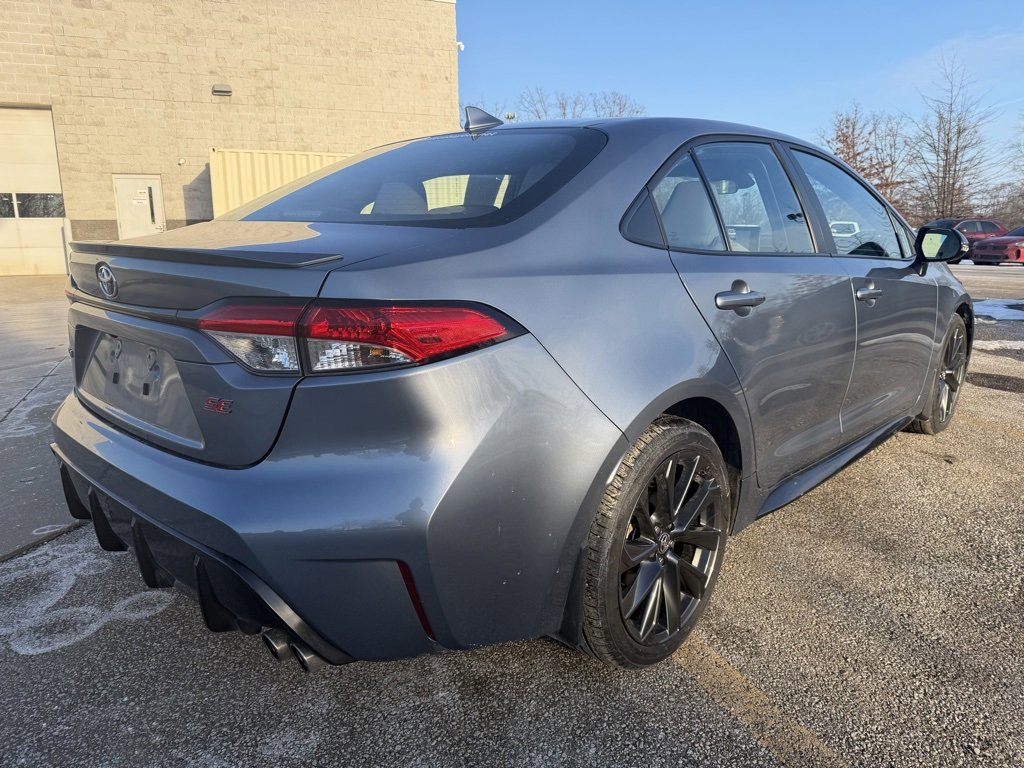 Used 2024 Toyota Corolla SE image 5