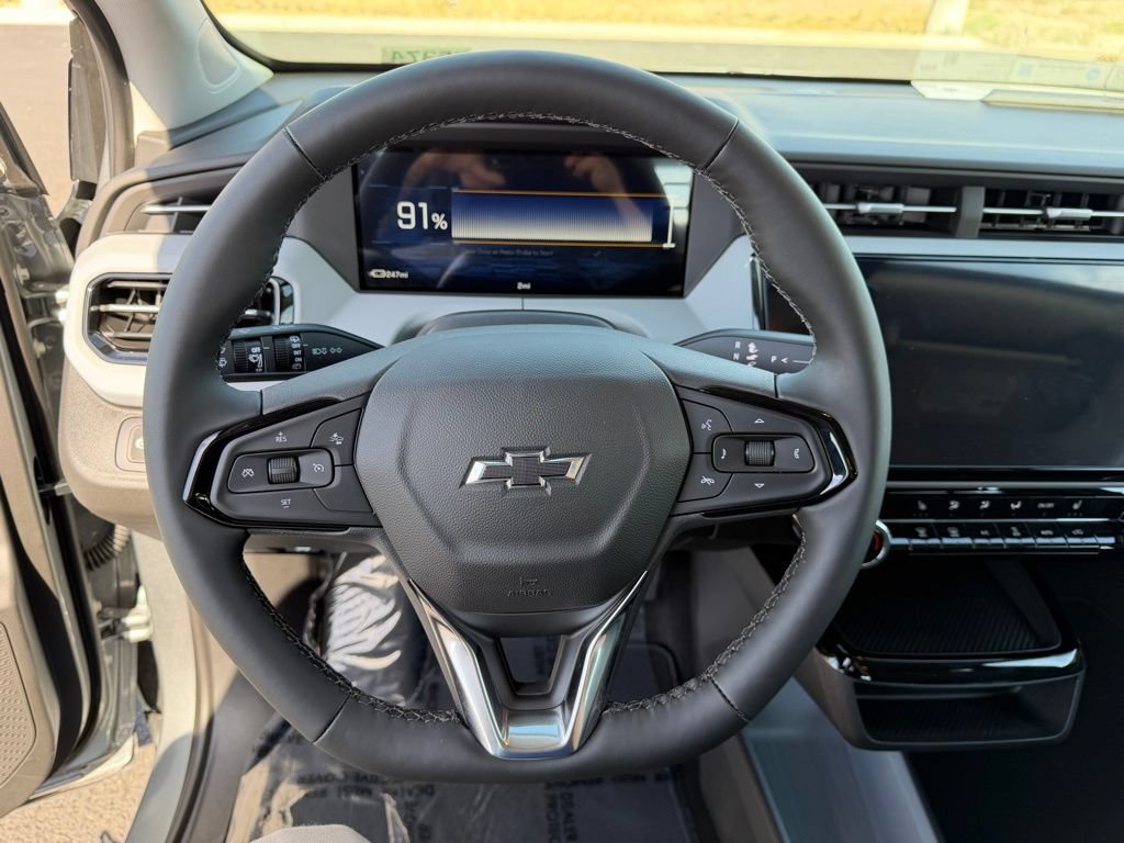 New 2027 Chevrolet Bolt LT w/ Comfort Package FWD image 21