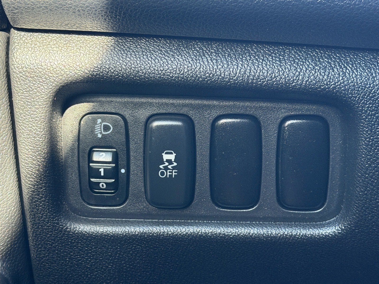 Used 2013 Mitsubishi Outlander Sport SE FWD image 30